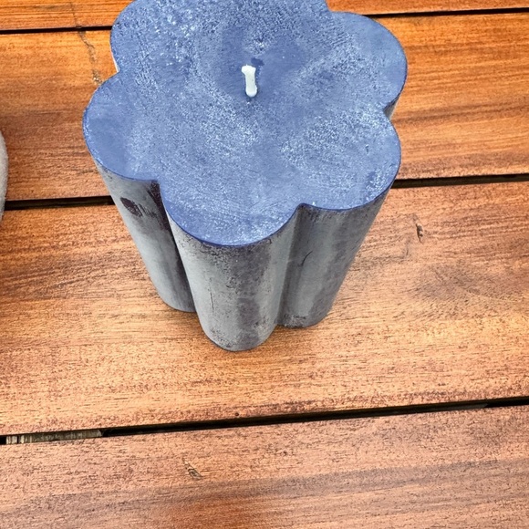 2 Pc Blue Scallop Figural Candle - Room Essentials - Picture 3 of 5